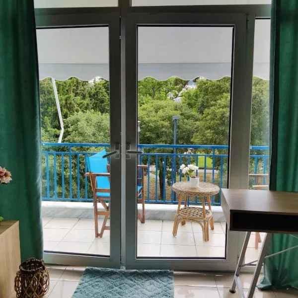 Hospitable appartment in the central park, Xanthi，位于克桑西的酒店