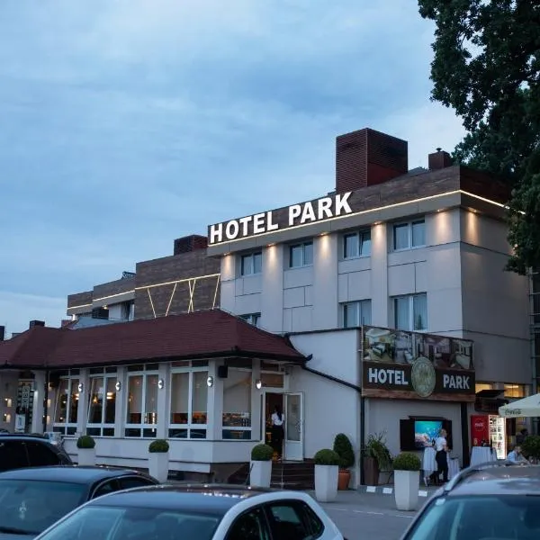 Hotel Park，位于Srebrenik的酒店