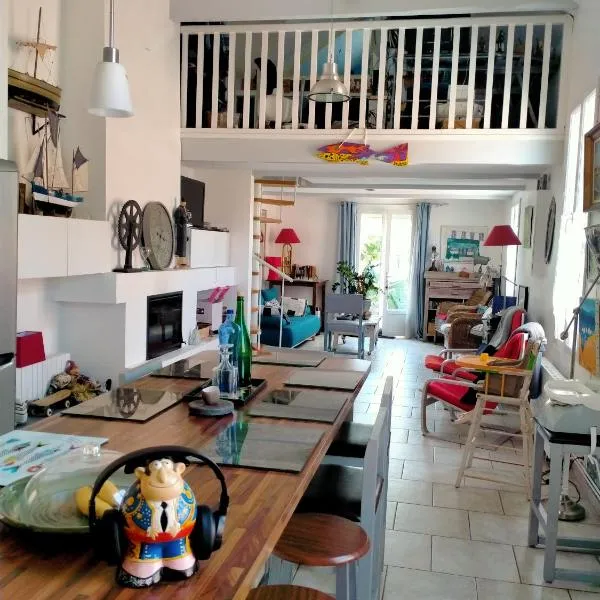 charmante chambre sur le bassin d'Arcachon，位于居让梅斯特拉的酒店