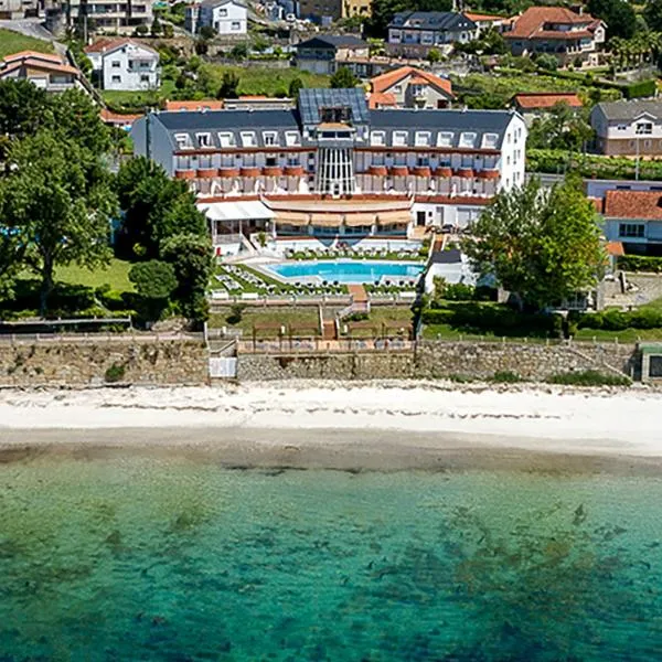 那宁海滩Spa酒店，位于Ardía的酒店