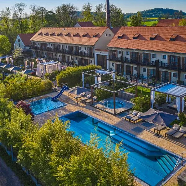 Resort Čapí Hnízdo，位于Kamberk的酒店