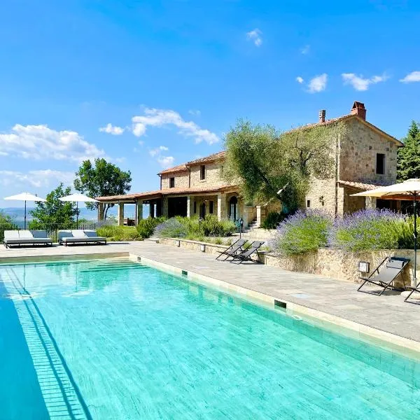 Villa Podere Del Grasso，位于Montelaterone的酒店