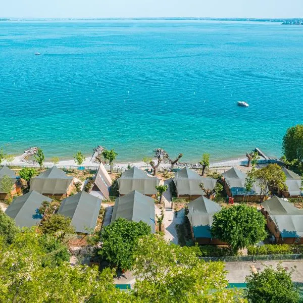 Camping Village Riva Blu，位于加达湖畔帕登赫的酒店