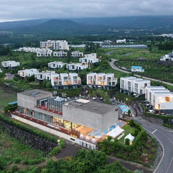 Velum Resort，位于西归浦市的酒店