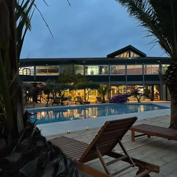 Tropic Hôtel，位于里沃萨尔特的酒店