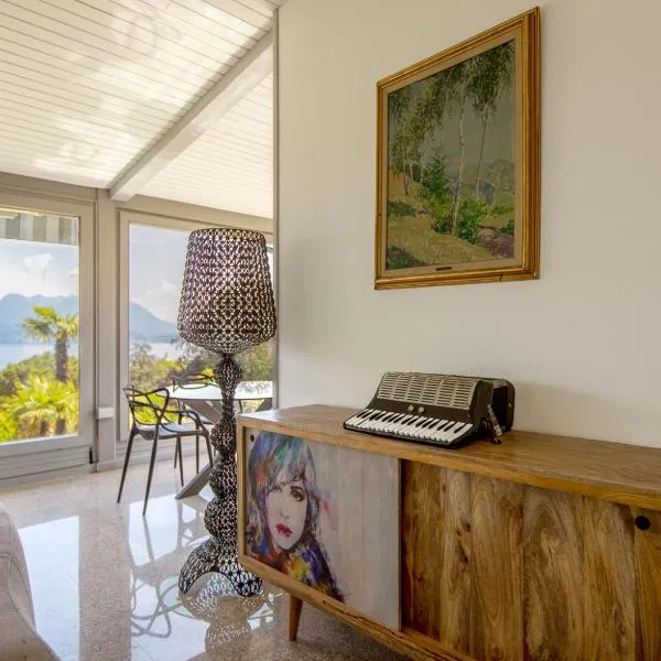 Un sogno sul lago Home Relax，位于斯特雷萨的酒店