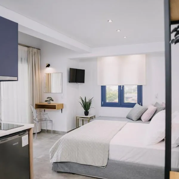 BLUE STONE Luxury Suites，位于利迈纳里亚的酒店
