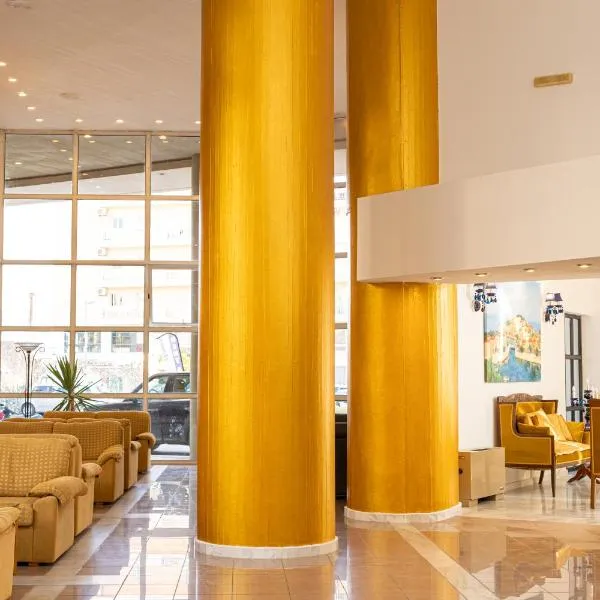Santa Marina Unique Hotel，位于Amoudara Lasithiou的酒店