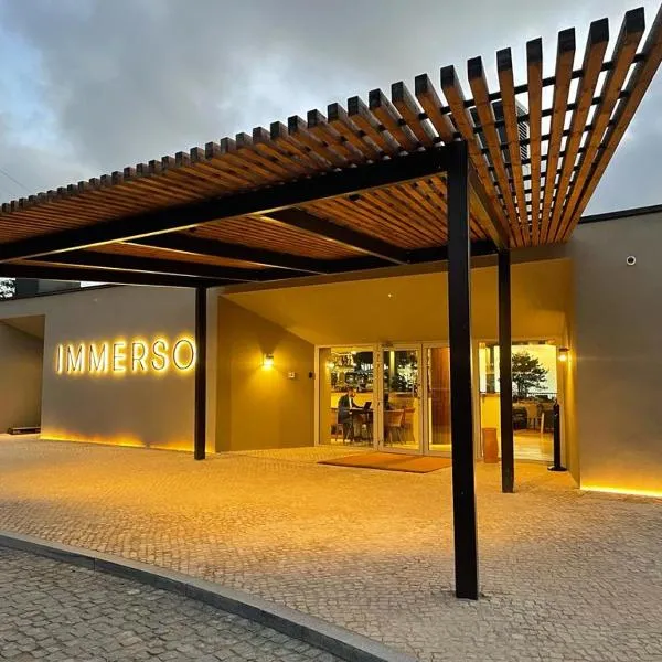 Immerso Hotel, a Member of Design Hotels，位于Valongo的酒店