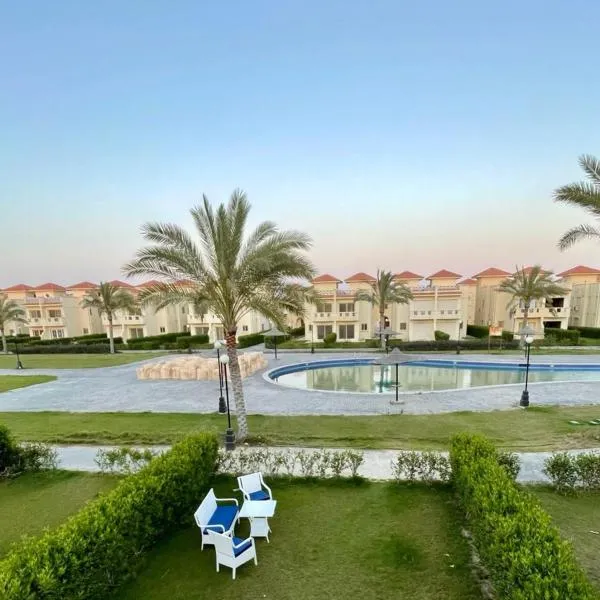 Stella Heights villa - next to Marassi - North coast，位于Sīdī ‘Abd ar Raḩmān的酒店