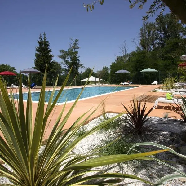 拉巴斯蒂德度假酒店，位于Gaudiès的酒店
