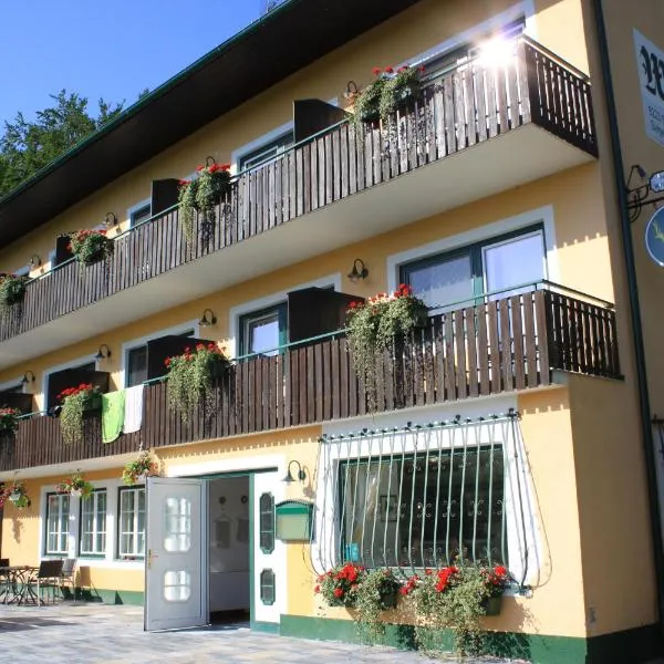 Pension Waldhof am Stubenbergsee，位于Siegersdorf bei Herberstein的酒店