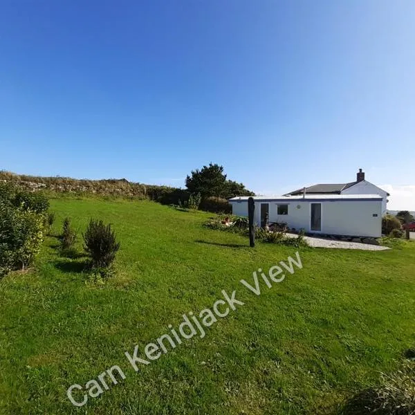 Carn Kenidjack View Caravan, space, peace and tranquillity，位于森嫩的酒店