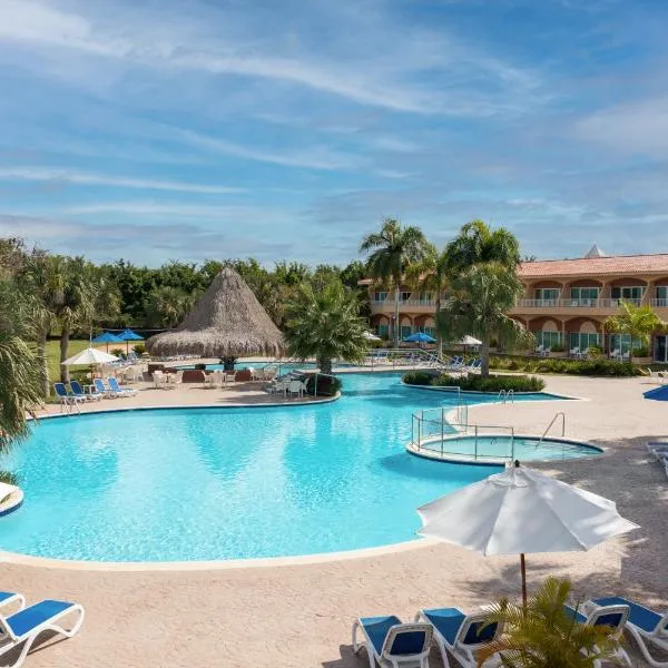 Hodelpa Garden Suites - All Inclusive，位于Ciudad del Caribe的酒店