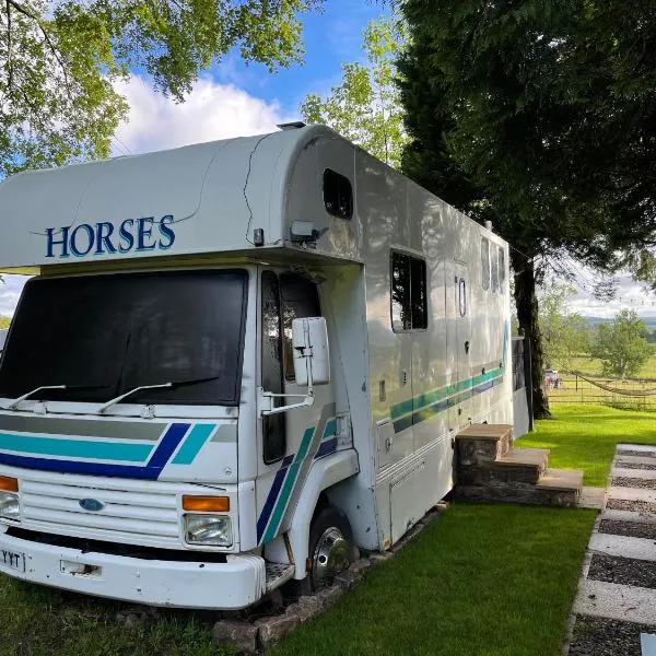 Dobbin the horse box in The Lake District，位于科克茅斯的酒店