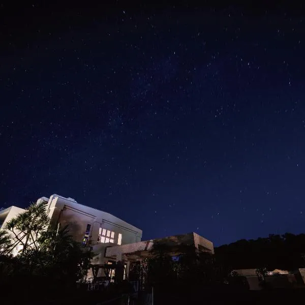 Homm Stay Yumiha Okinawa By Banyan Group，位于恩纳的酒店