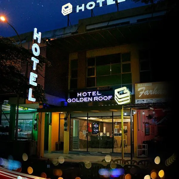 伊斯兰德金顶酒店，位于Kampung Bota Kiri的酒店