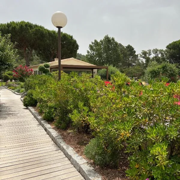 Les Jardins De Santa Giulia - Charmante chambre d'hôte 2，位于索塔的酒店