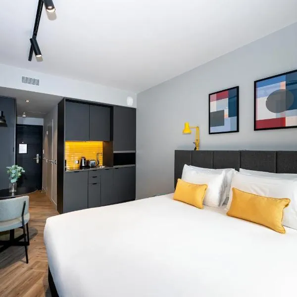 Staycity Aparthotels Paris La Defense，位于库尔布瓦的酒店