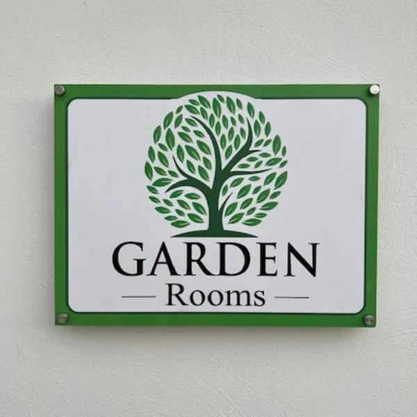 Garden Rooms，位于Fornaci的酒店