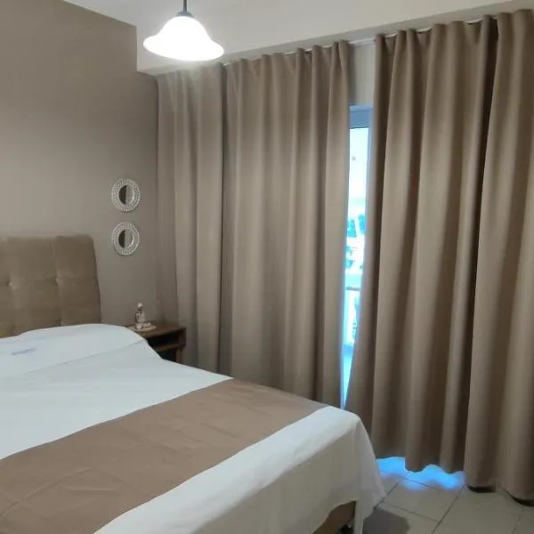 Alexandra's Glifa Apartments，位于格利法的酒店