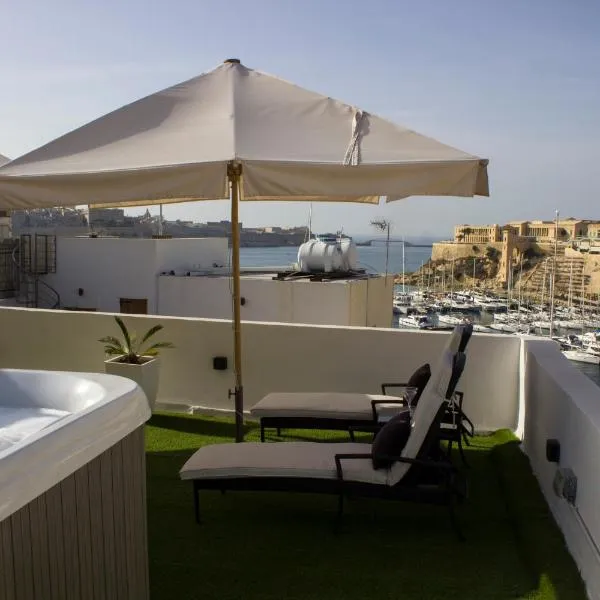 BEBIRGU PALAZZINO LUXURY 2 jacuzzi to share，位于维洛里奥萨的酒店