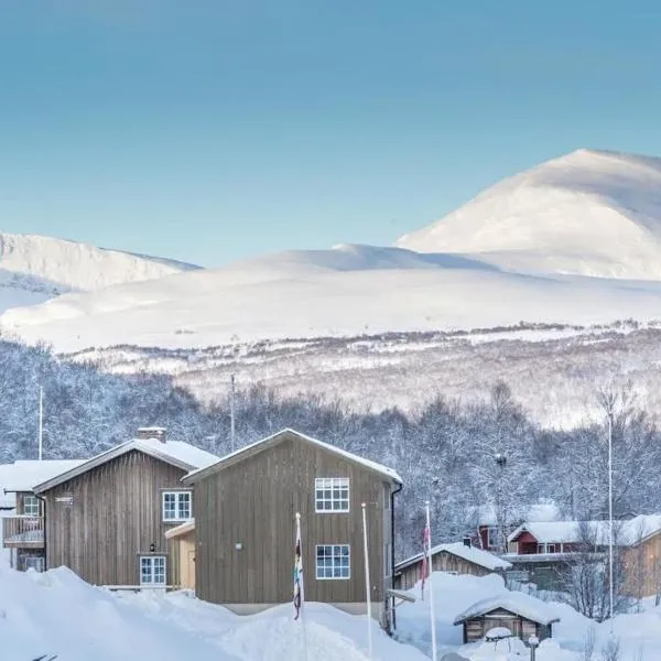 Ramundberget Skarsgården，位于菲奈斯达伦的酒店