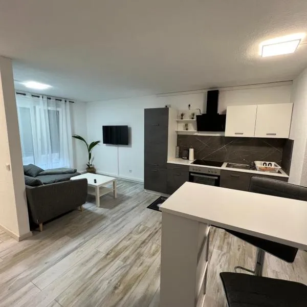 Deniz’s Serviced Apartment.，位于凯默罗德的酒店