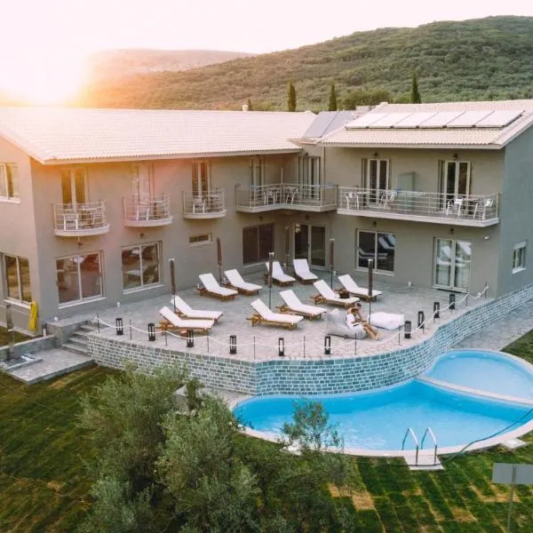 Socrates Organic Village - Wild Olive，位于Aitolikón的酒店