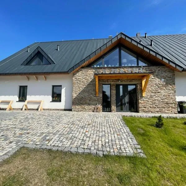 Apartmány Na handě，位于博兹达尔的酒店