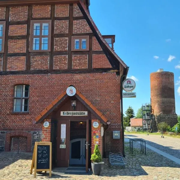 Schloss Rothenklempenow，位于Marienhof的酒店
