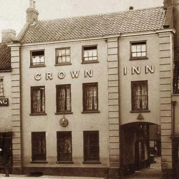 The Crown Fakenham，位于Wood Norton的酒店