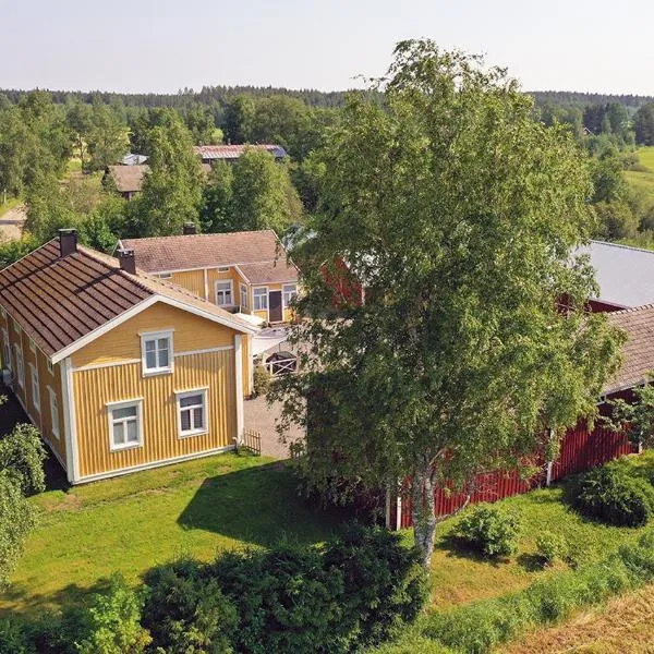 Villa Miilia maalaismajoitus ja spa，位于Isojoki的酒店