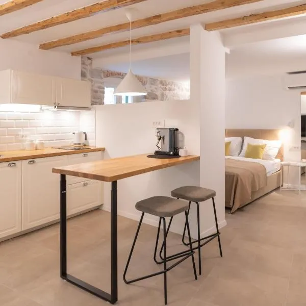 Vitelli Apartments and Rooms，位于斯普利特的酒店