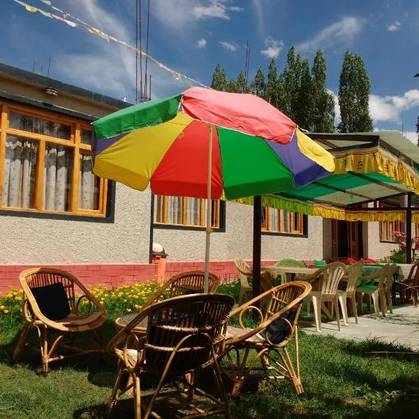 Rabyang Guest House and Homestay，位于列城的酒店