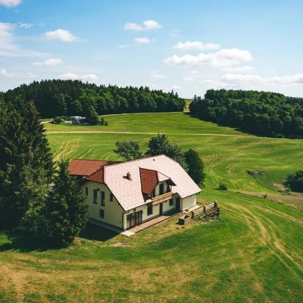 Frešer Farm Accommodation，位于Požeg的酒店