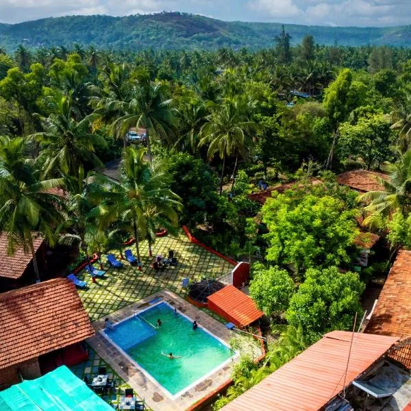 Lotus A Eco Beach Resort Dapoli Murud，位于Kolthare的酒店