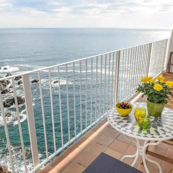 CapSaSalBegur 74 Terraza sobre el Mar apartamento，位于Montrás的酒店