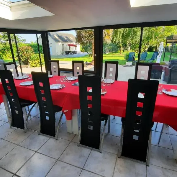 Villa Excalibur, en Bretagne, aux portes de Brocéliande，位于Carentoir的酒店