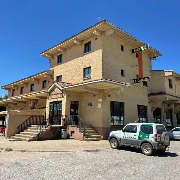 Hotel Restaurante La Cañada，位于Villanueva de Puerta的酒店