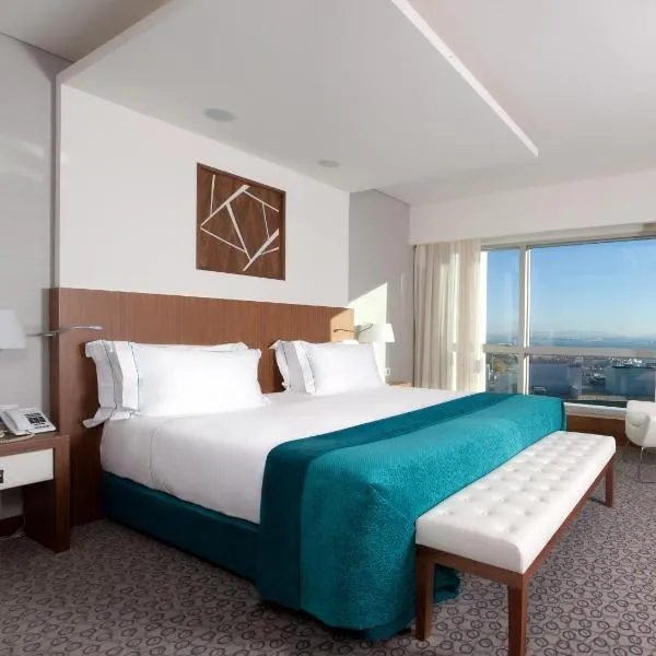 里斯本史诗萨纳酒店，位于里斯本的酒店