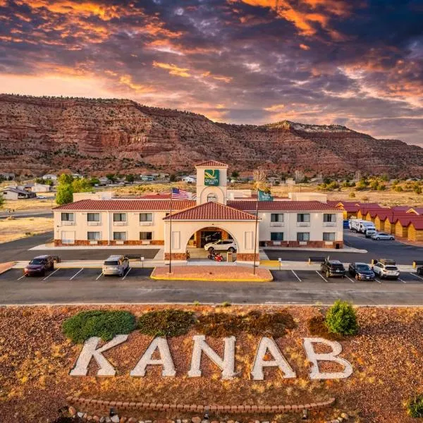 Quality Inn Kanab National Park Area，位于Fredonia的酒店