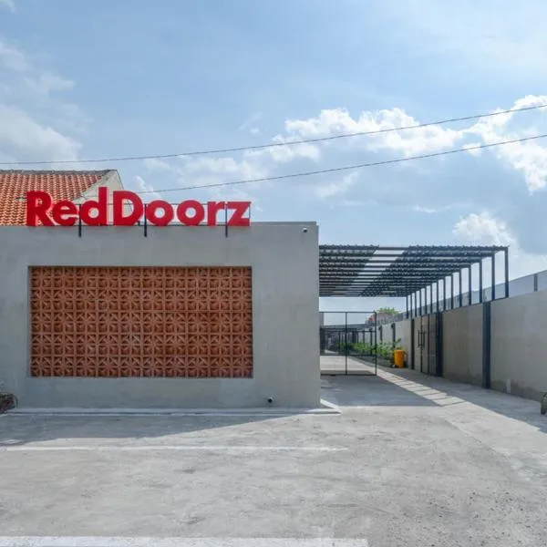 RedDoorz @ Klaten City，位于Boyolali的酒店