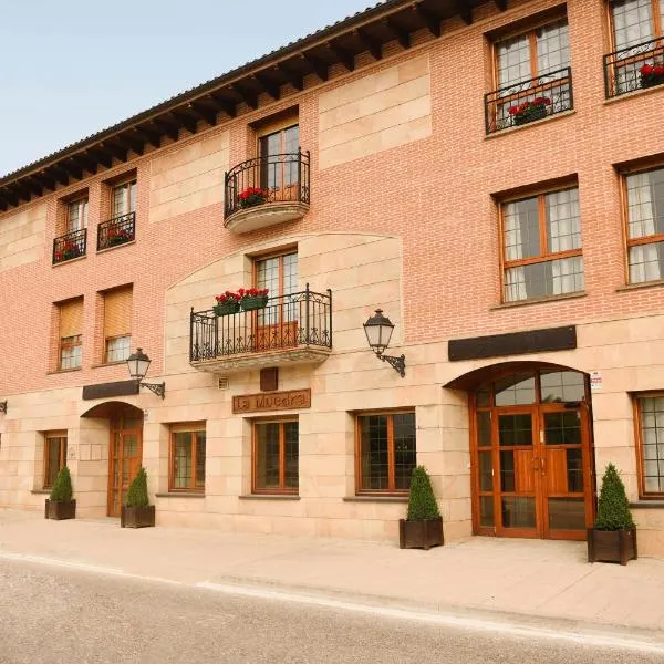 Hotel Rural Villa de Vinuesa，位于Valdeavellano de Tera的酒店
