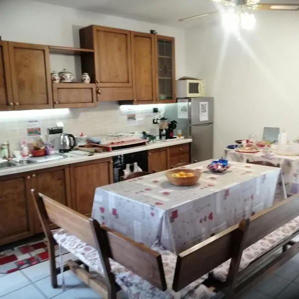 B&B Nonna BI，位于塞拉瓦莱·斯克里维亚的酒店
