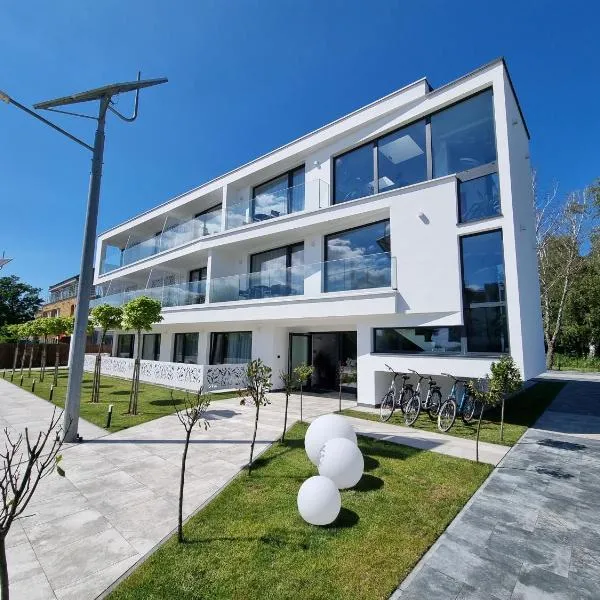 Aparthotel PARADISE Dziwnówek，位于济夫努夫的酒店