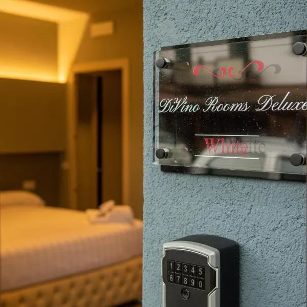 DiVino Rooms Deluxe，位于Lavenone的酒店