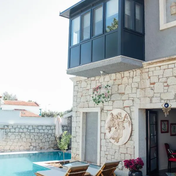 Chloe hotel Alacati，位于阿拉恰特的酒店