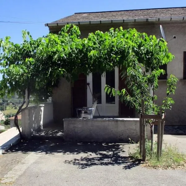 T2 Casamozza Sud de Bastia climatisé，位于Monte的酒店