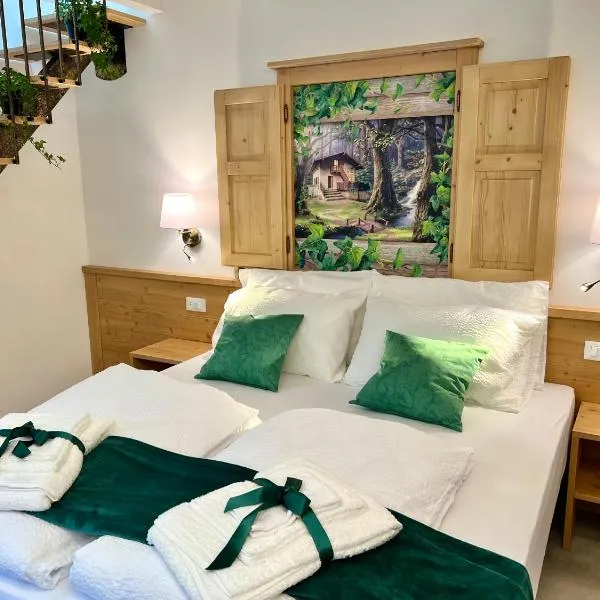 La Finestra sul Giardino - B&B，位于Cavedine的酒店